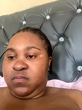 ChubbyAssyiyer online show from 10-27-25, 09:57