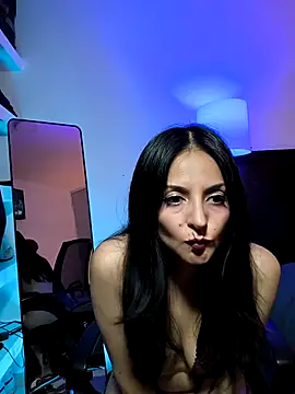 Snapshot of bombshell341 chatting on 12-17-25, 03:56 bombshell341 online show from 12-17-25, 03:56