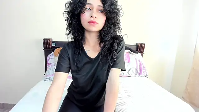  hesttia online show from 09-15-25, 07:14