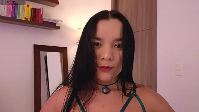 Evelyn  16 online show from 10-01-25, 12:16