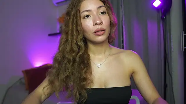 isabella-garcia- online show from 09-25-25, 02:15