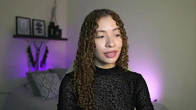 isabella-garcia- online show from 01-18-26, 11:30