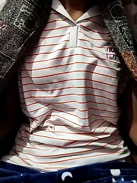 Snapshot of Sx-Maniya chatting on 11-23-25, 12:54 Sx-Maniya online show from 11-23-25, 12:54