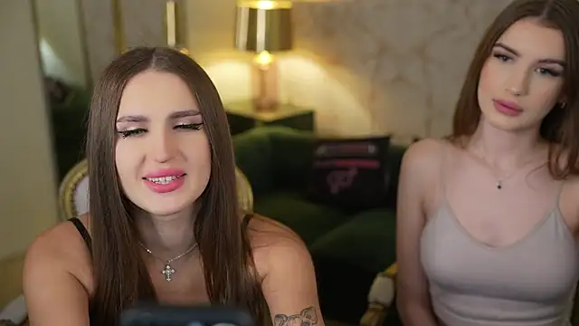 Snapshot of Goldie_Flame chatting on 11-12-25, 07:46 Goldie Flame online show from 11-12-25, 07:46