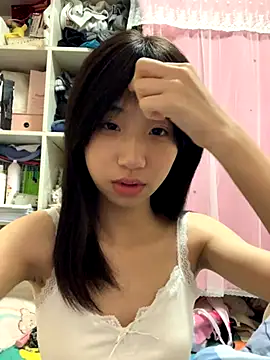 Snapshot of xiaotao-999 chatting on 11-06-25, 03:57 xiaotao-999 online show from 11-06-25, 03:57