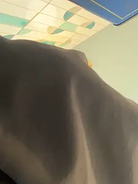 Snapshot of yummy0322 chatting on 09-19-25, 12:50 yummy0322 online show from 09-19-25, 12:50