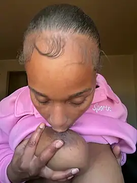 yummy0322 online show from 11-23-25, 03:45