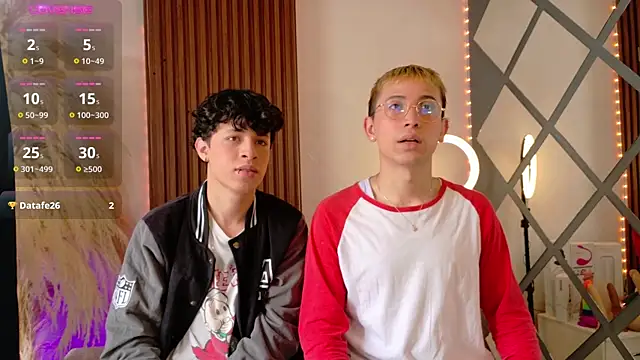 Axel  Evans online show from 11-05-25, 01:11