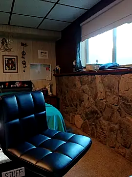 Snapshot of Ursulalane chatting on 09-11-25, 05:57 Ursulalane online show from 09-11-25, 05:57