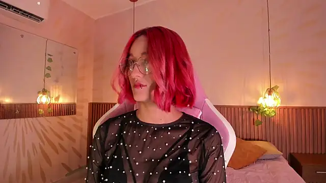 daphne courtis online show from 04-13-26, 03:12