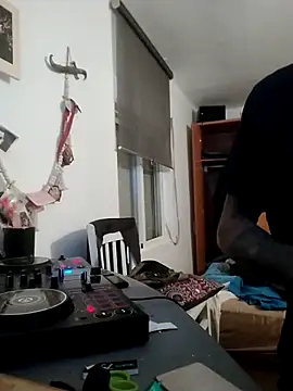 Zk1980 online show from 10-27-25, 02:26