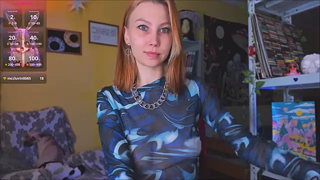 Nicole matt online show from 09-18-25, 02:35