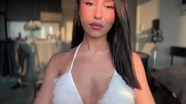 shy Colette online show from 10-22-25, 07:52