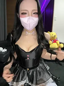 Snapshot of Nano-xxx chatting on 10-05-25, 10:02 Nano-xxx online show from 10-05-25, 10:02