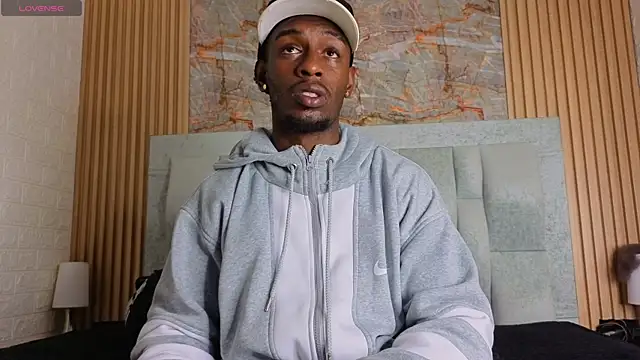 pipedark  online show from 11-04-25, 03:16