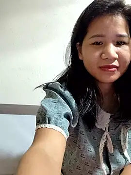 Snapshot of Maria2299 chatting on 10-17-25, 08:22 Maria2299 online show from 10-17-25, 08:22