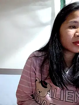 Snapshot of Maria2299 chatting on 11-15-25, 09:32 Maria2299 online show from 11-15-25, 09:32