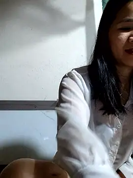 Snapshot of Maria2299 chatting on 11-26-25, 08:43 Maria2299 online show from 11-26-25, 08:43