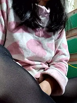 Snapshot of Maria2299 chatting on 01-10-26, 03:36 Maria2299 online show from 01-10-26, 03:36