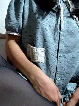 Snapshot of Maria2299 chatting on 02-06-26, 08:51 Maria2299 online show from 02-06-26, 08:51