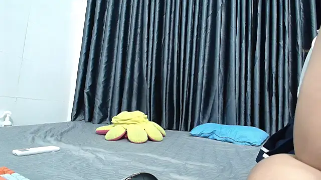 Grass 99 online show from 11-25-25, 01:38