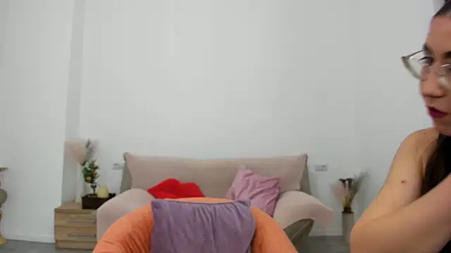 Kylie Kathy online show from 09-24-25, 06:22