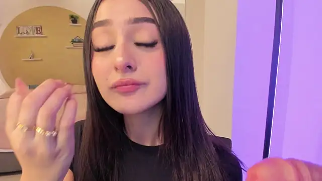 Snapshot of TokyoHaskel chatting on 10-17-25, 08:55 TokyoHaskel online show from 10-17-25, 08:55