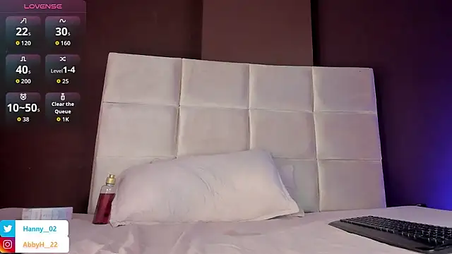 Snapshot of Abby___02 chatting on 02-11-26, 01:05 Abby 02 online show from 02-11-26, 01:05