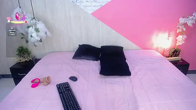 sophia brunette  online show from 12-22-25, 11:29