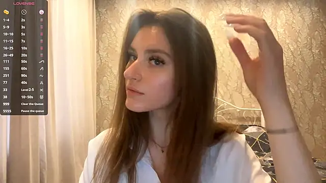 miainheat online show from 11-28-25, 10:51