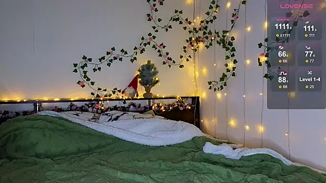 Snapshot of Candy_Flosse chatting on 01-11-26, 08:19 Candy Flosse online show from 01-11-26, 08:19