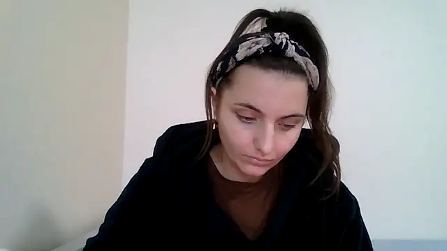 DInaraXRose online show from 10-16-25, 10:16