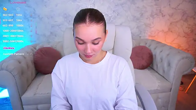 UrMuseOn online show from 09-28-25, 06:19