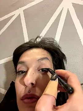 Piggiteablacktea online show from 11-26-25, 05:14