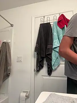 Snapshot of Ryan_12xX chatting on 11-15-25, 09:00 Ryan 12xX online show from 11-15-25, 09:00