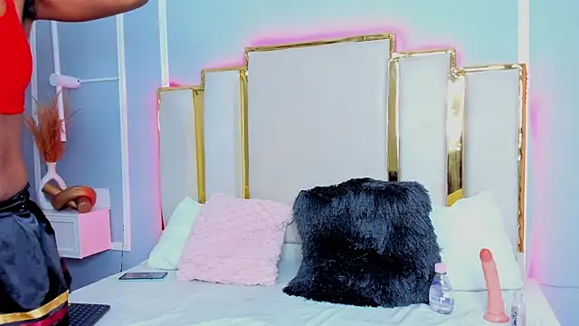 Aurora-Queen online show from 10-11-25, 07:12