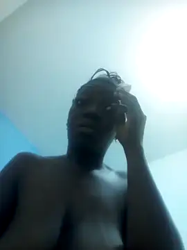 Aurora-Queen online show from 10-30-25, 05:09