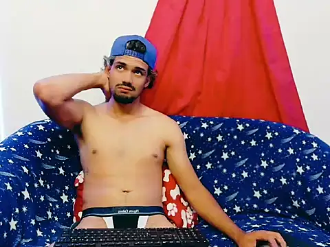 Snapshot of cristian-gp chatting on 10-10-25, 02:21 cristian-gp online show from 10-10-25, 02:21