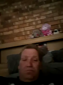 Snapshot of wallacelegend chatting on 09-10-25, 05:07 wallacelegend online show from 09-10-25, 05:07