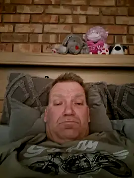 Snapshot of wallacelegend chatting on 09-11-25, 05:18 wallacelegend online show from 09-11-25, 05:18