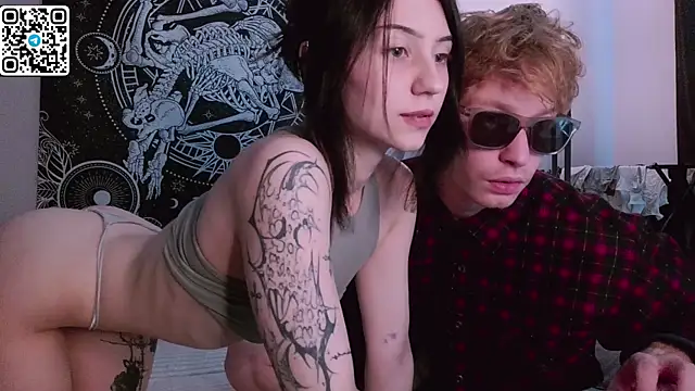 Snapshot of poisondevotion chatting on 09-29-25, 09:58 poisondevotion online show from 09-29-25, 09:58