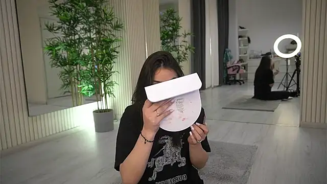 EmmaBlanco online show from 02-05-26, 08:02