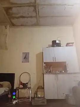 RFeltomWhitJ online show from 11-15-25, 12:19