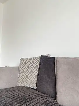 ItsCOCOx online show from 09-18-25, 10:06