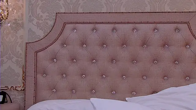 Kate Storm online show from 09-10-25, 04:12