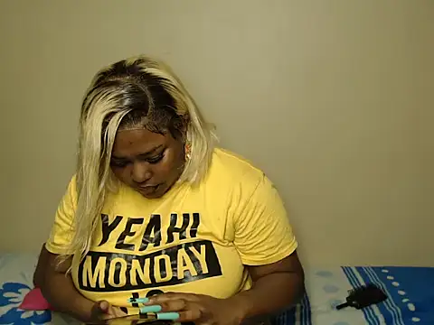 SexyEbonyy  online show from 10-10-25, 05:23