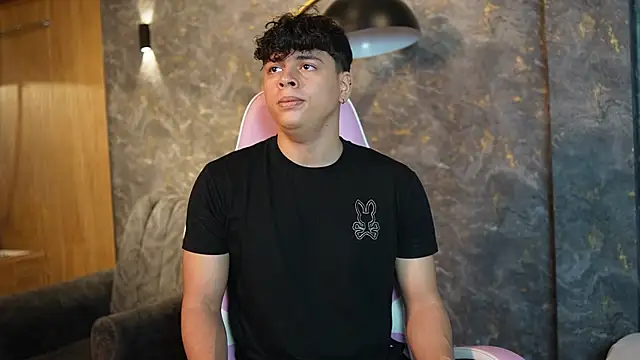 Ethan occonor online show from 11-10-25, 01:10