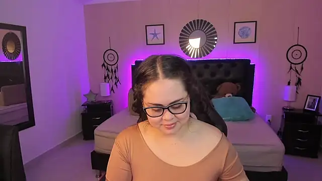 LolaVillalobos online show from 02-14-26, 12:24