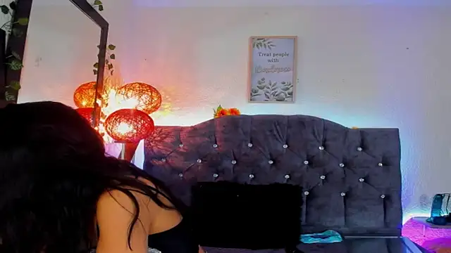 karol rose online show from 12-03-25, 03:54