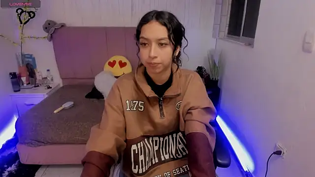 anna moon11 online show from 09-17-25, 03:41